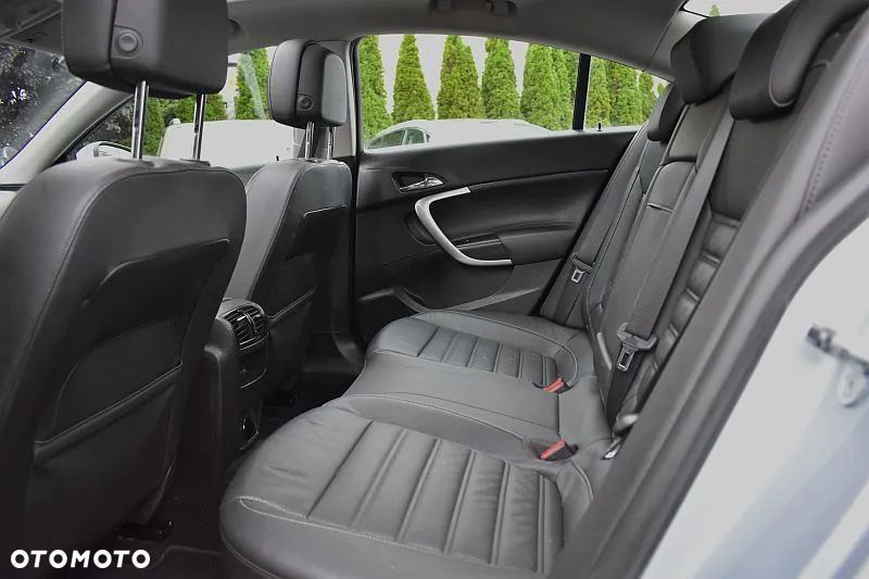 Opel Insignia 1.6 T Executive - 23