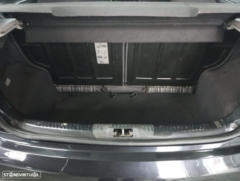 VW Fox 1.2 T.Riscas Pack Elements - 10