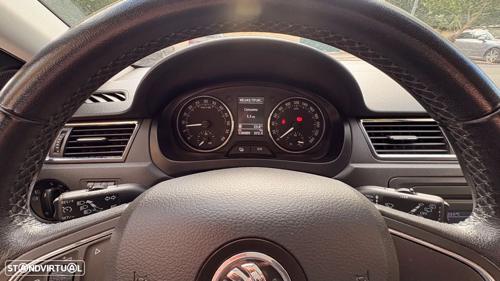 Skoda Rapid 1.6 TDI Active - 10