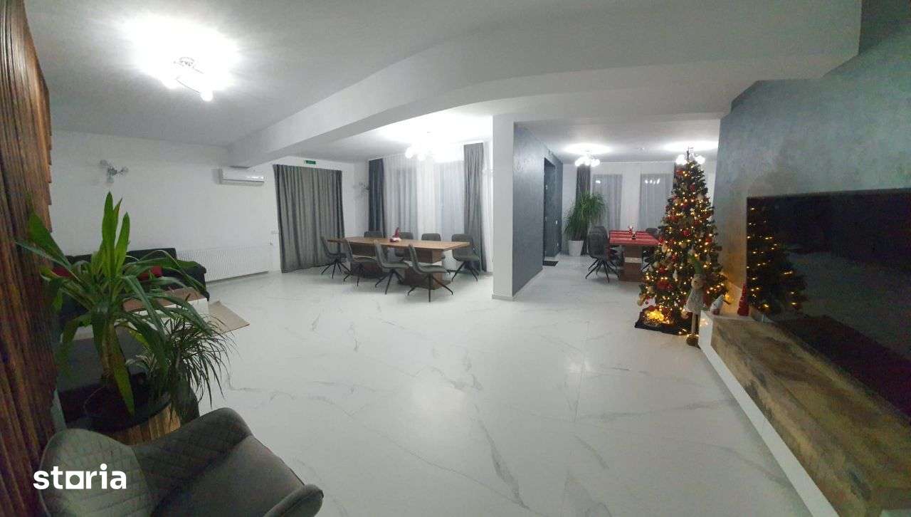 Închiriez în regim hotelier vila de lux în Cihei - Imagine principală: 3/20