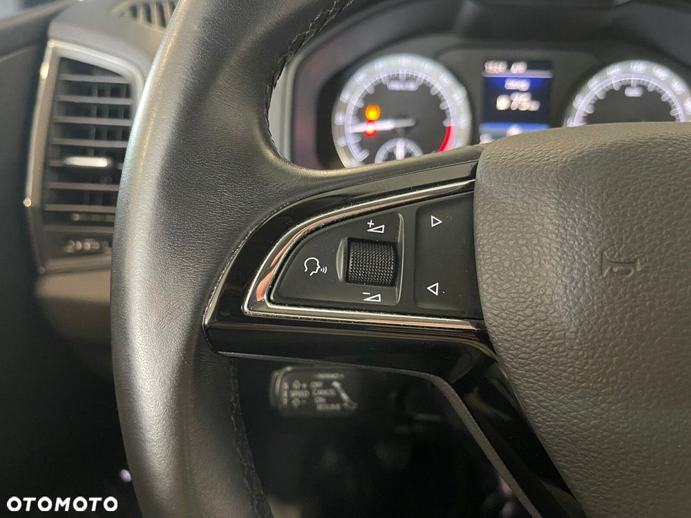 Skoda Karoq 2.0 TDI SCR 4x2 Style - 25