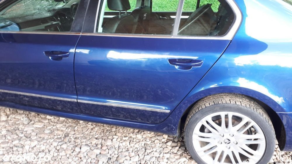 Drzwi Skoda Superb 2 II Lewy Tył Lewe Tylne LF5Q 8D8D - 1