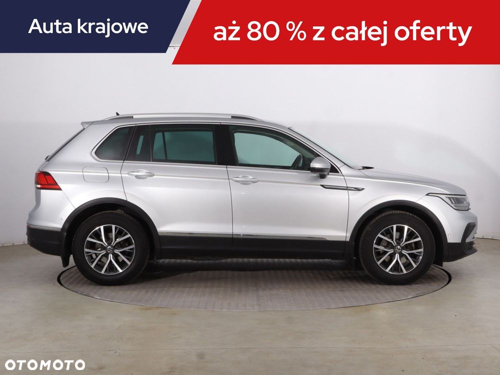 Volkswagen Tiguan - 8
