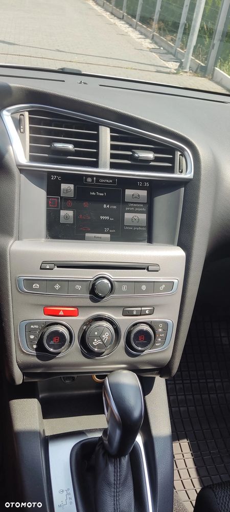 Citroën C4 BlueHDi 120 Stop&Start EAT6 Selection - 17