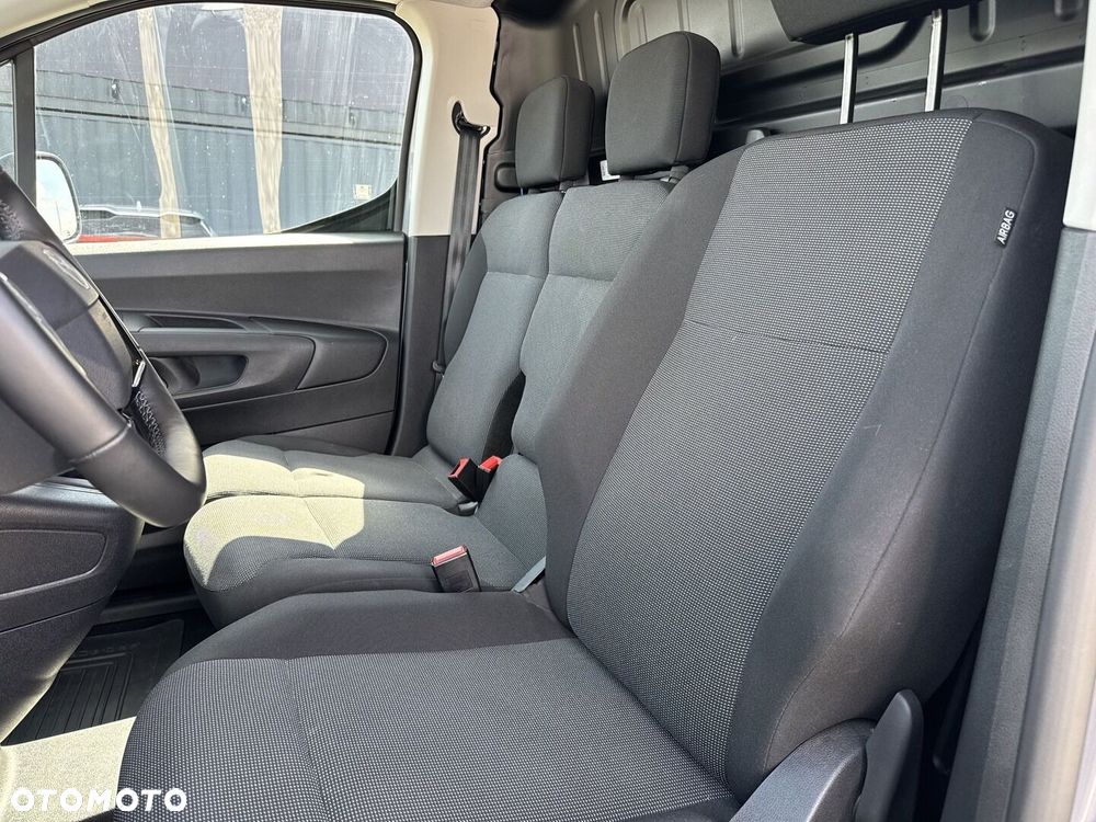 Toyota PROACE CITY - 17
