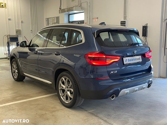 BMW X3 xDrive20d AT xLine - 3