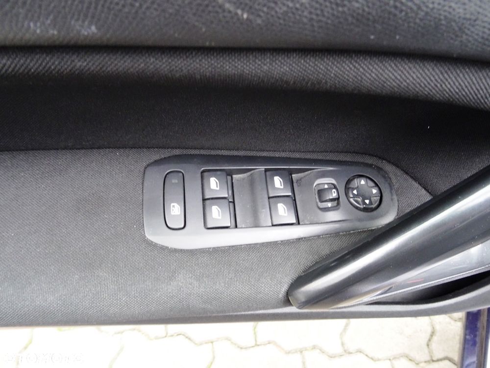 Peugeot 308 1.5 BlueHDi Business Line S&S - 19