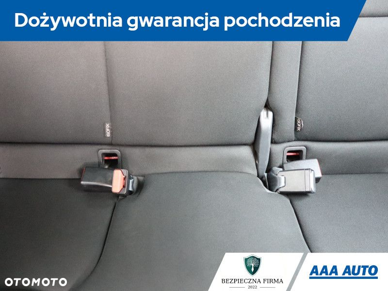 Renault Clio - 11