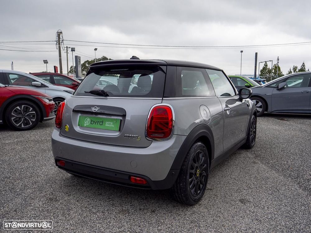 MINI 3 Portas Cooper SE - 15