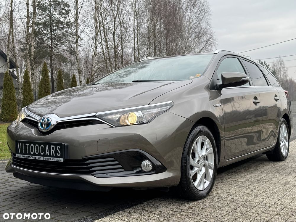 Toyota Auris - 5