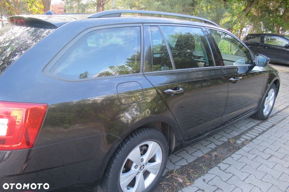 Skoda Octavia 1.6 TDI Ambition - 7