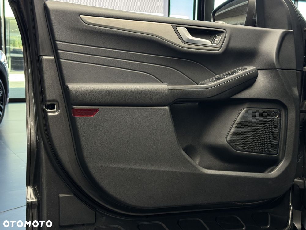 Ford Kuga - 14