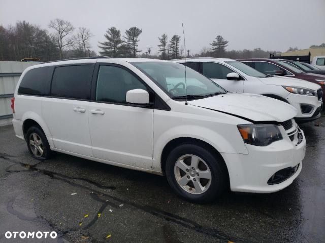 Dodge Grand Caravan 3.6 R/T - 40