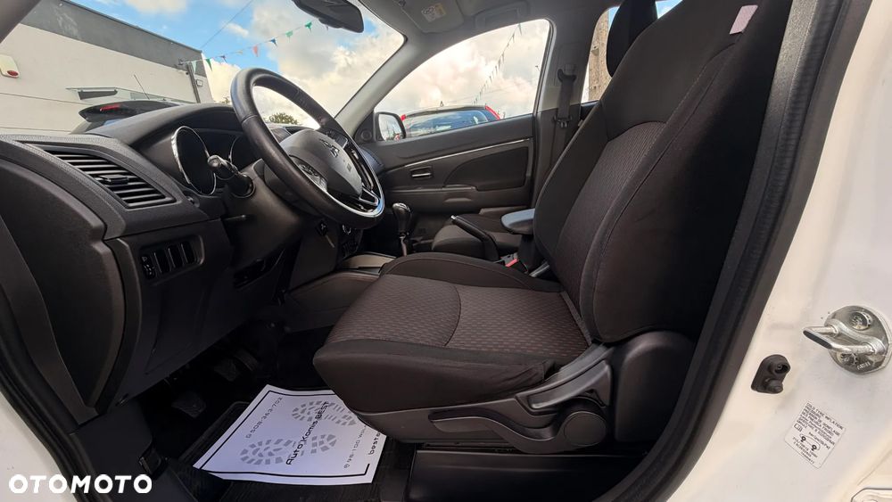 Mitsubishi ASX 1.6 Instyle - 10