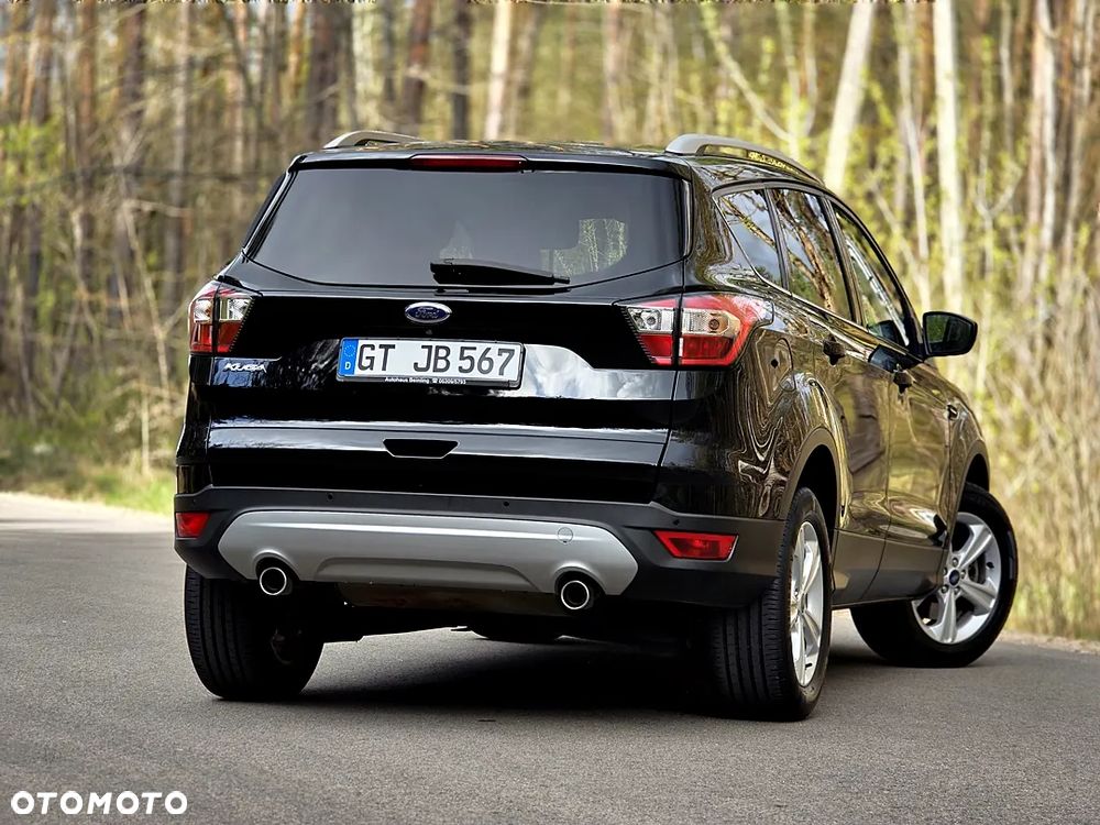 Ford Kuga 2.0 TDCi FWD Titanium Plus - 22
