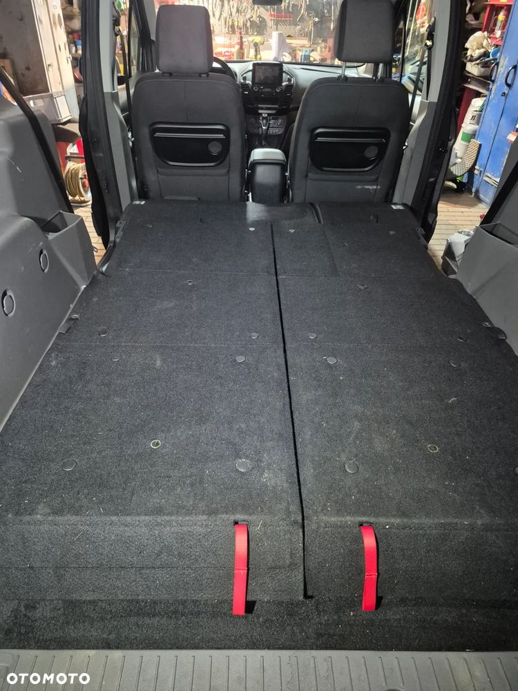 Ford Tourneo Connect Grand 1.5 TDCi Start/Stop Titanium - 13