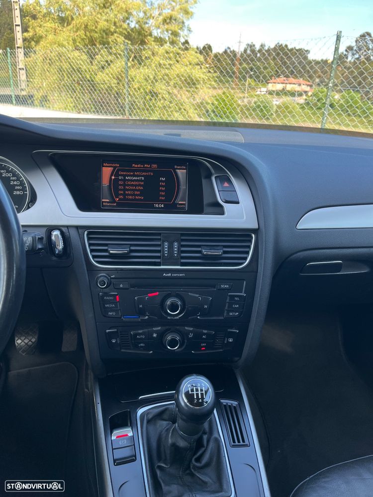 Audi A4 Avant 2.0 TDI - 10