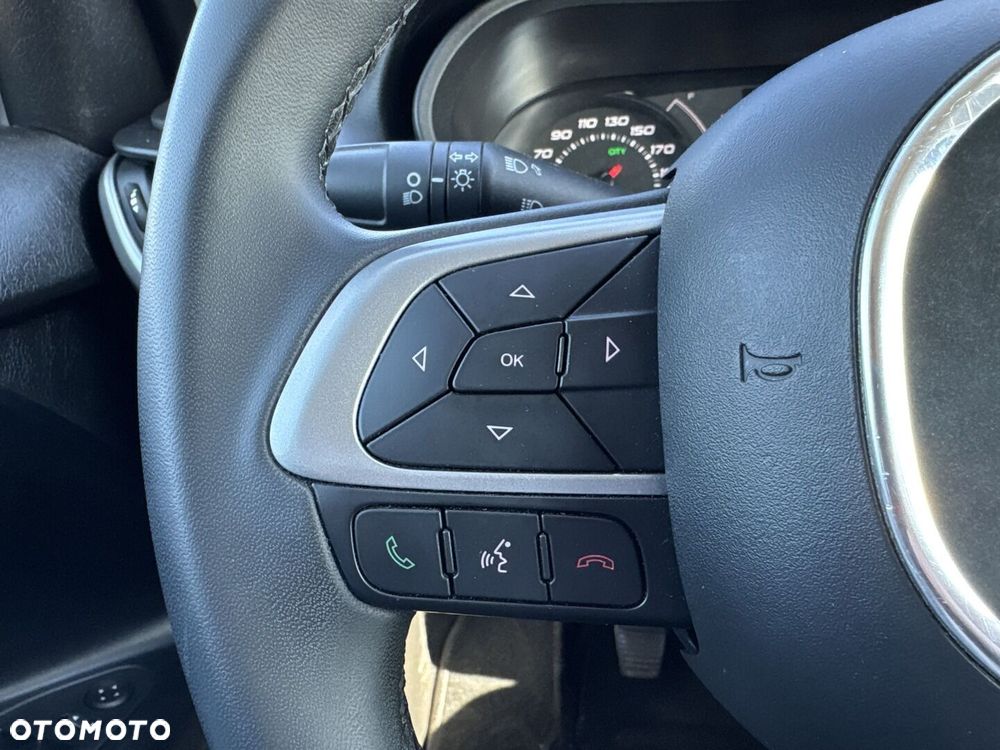 Fiat Tipo 1.4 T-Jet 16v Street - 23