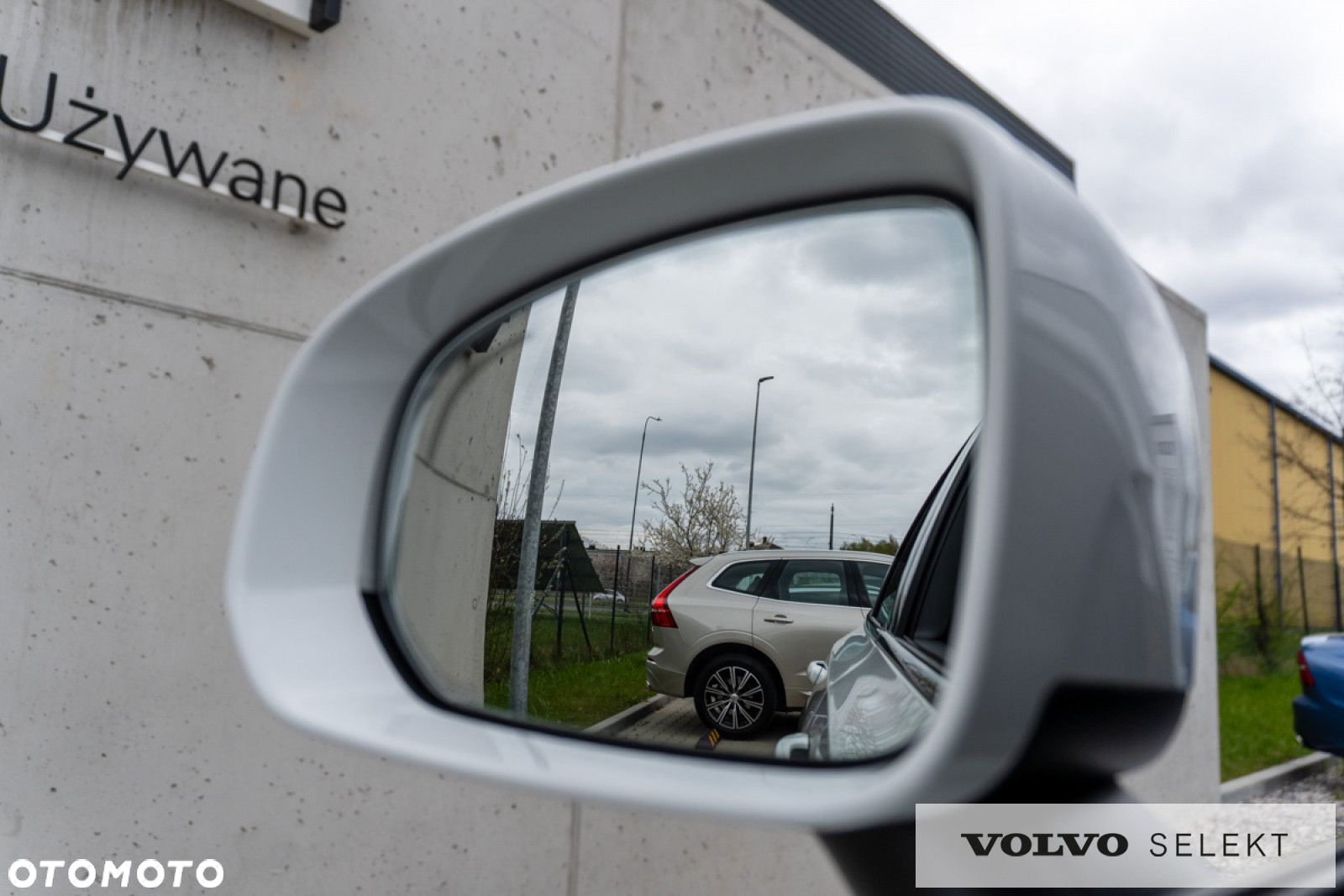 Volvo V90 Cross Country - 16