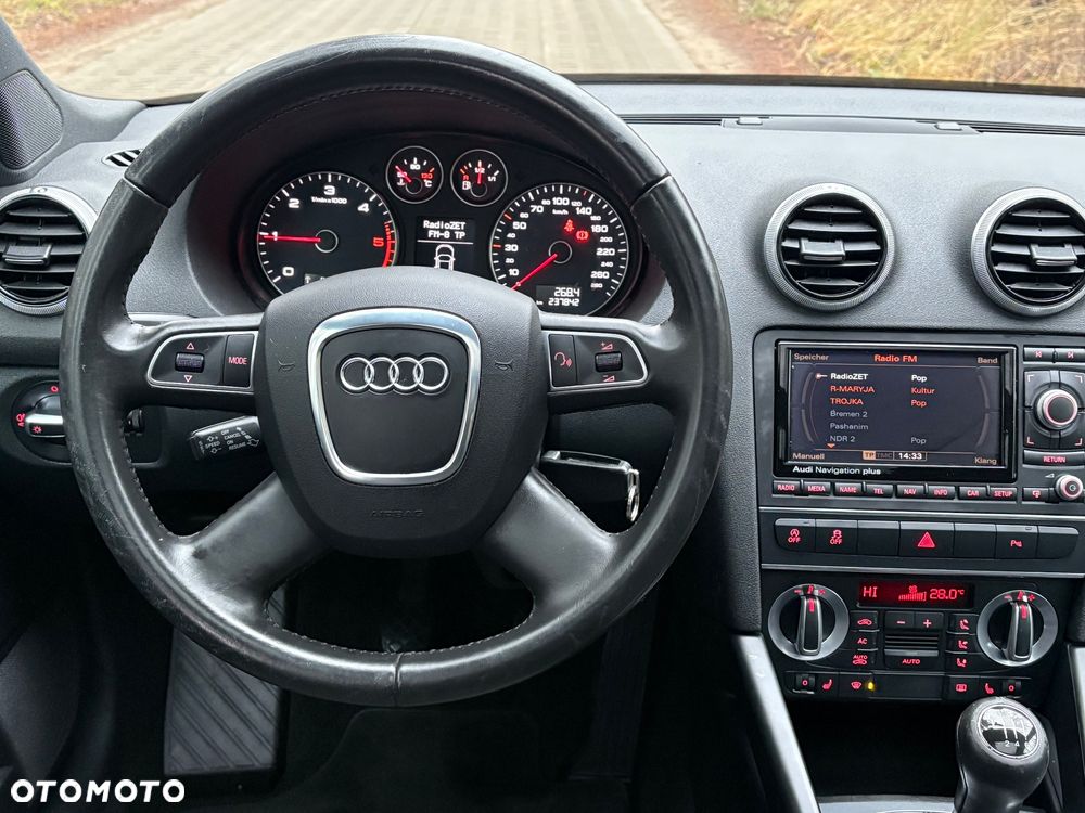 Audi A3 Sportback 2.0 TDI DPF S line Sportpaket - 14