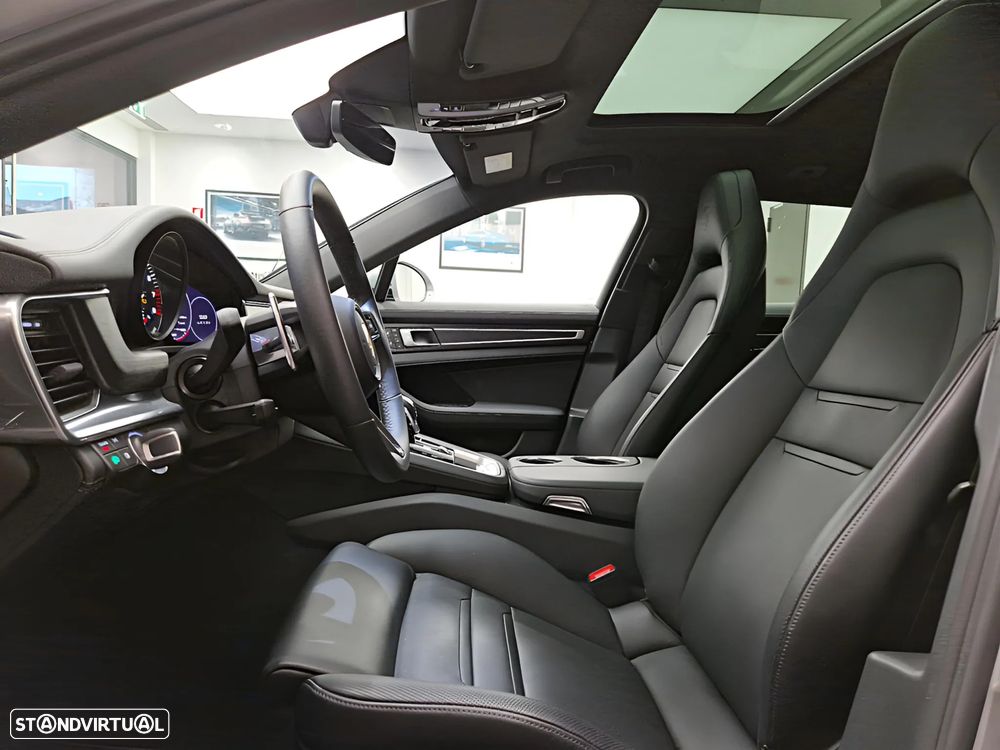 Porsche Panamera Sport Turismo 4 E-Hybrid Platinum Edition PDLS - 28