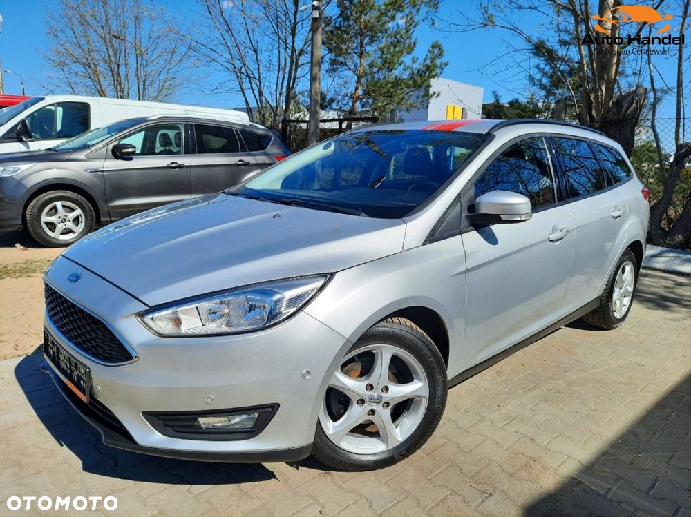 Ford Focus 1.0 EcoBoost STart-Stopp-System TITANIUM - 3