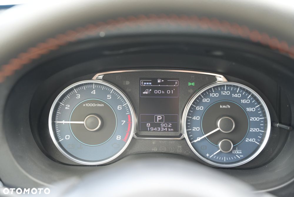 Subaru XV 2.0i Lineartronic Exclusive - 25