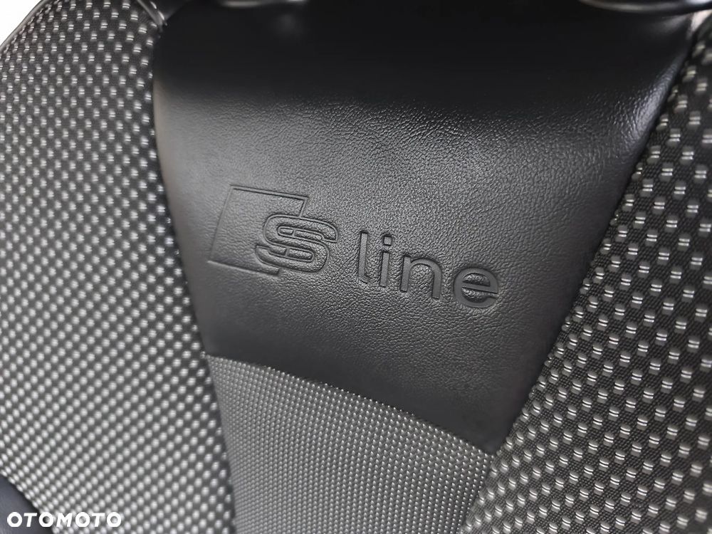 Audi A3 Sportback 2.0 TDI S tronic S line Sportpaket - 28