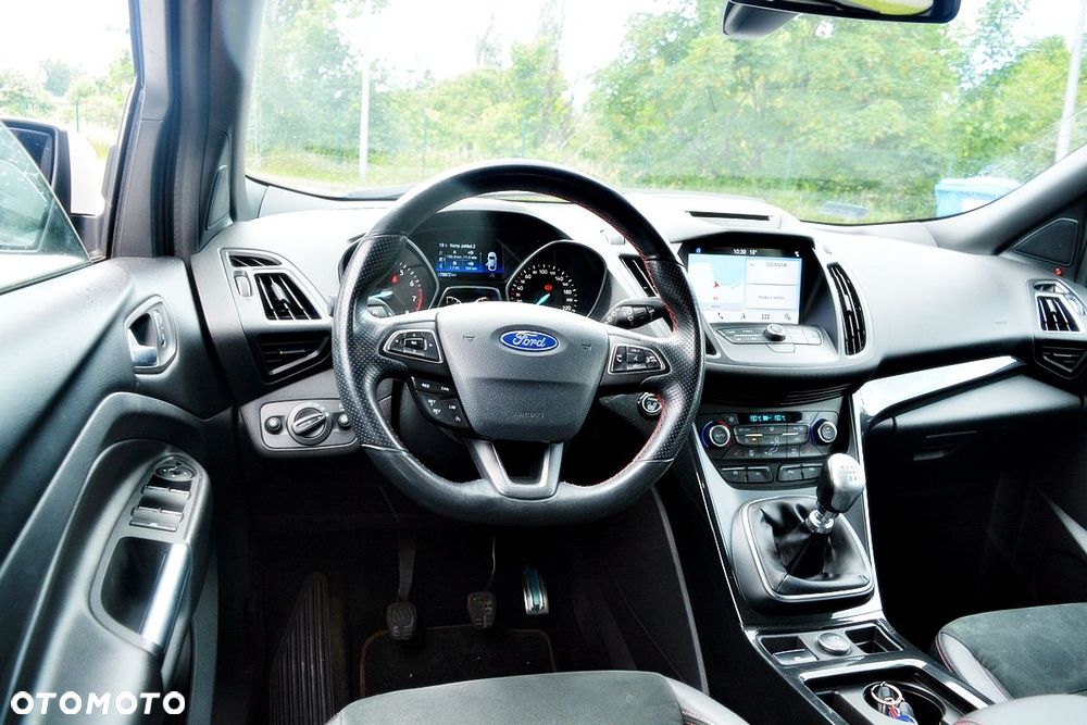 Ford Kuga 1.5 EcoBoost FWD ST-Line ASS MMT6 - 12