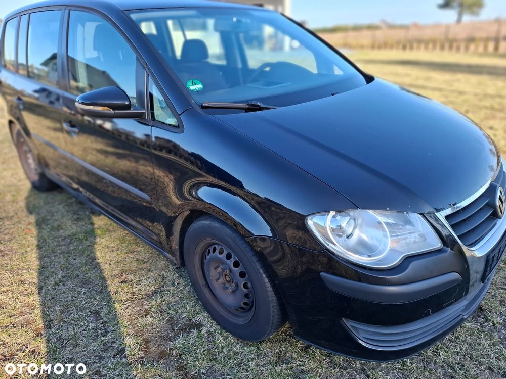 Volkswagen Touran 1.9 TDI DPF Blue Motion Trendline - 2