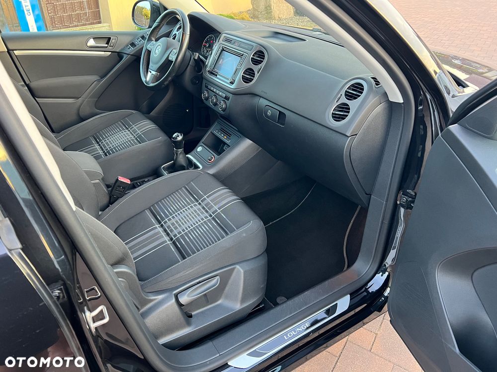 Volkswagen Tiguan 2.0 TDI DPF 4Motion Lounge Sport & Style - 25