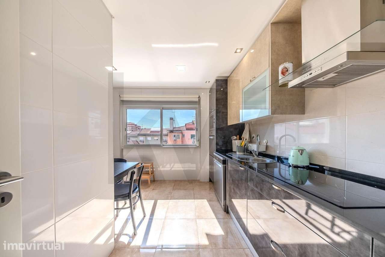 Apartamento T2 remodelado a 5 minutos da estação de Queluz-Belas - Grande imagem: 5/22