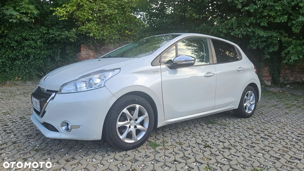Peugeot 208 1.2 PureTech Active - 33