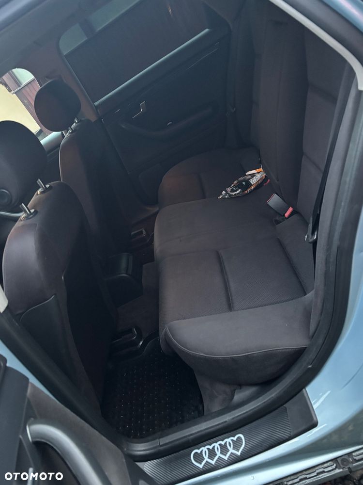 Audi A4 Avant 1.9 TDI - 12