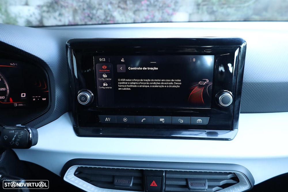 SEAT Arona 1.0 TSI Style - 27