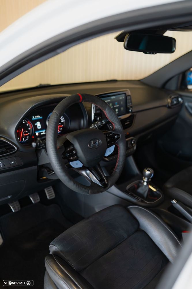 Hyundai i30 N 2.0 T-GDi Performance Pack - 3
