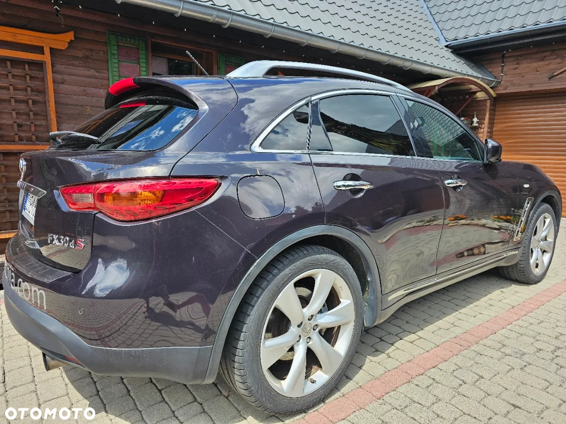 Infiniti FX FX30d AWD S - 4