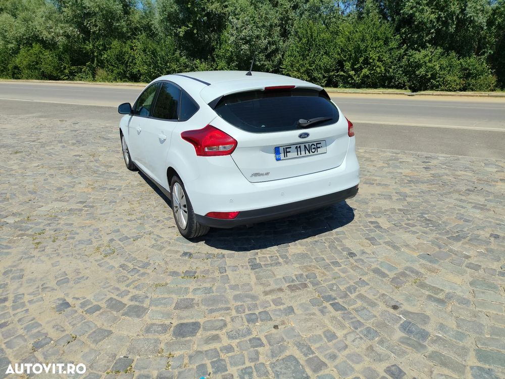 Ford Focus 1.6 TDCI DPF Trend - 4