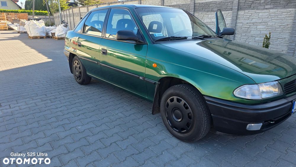 Opel Astra 1.4 Fresh - 5