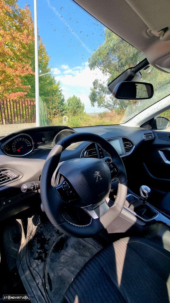 Peugeot 308 - 28