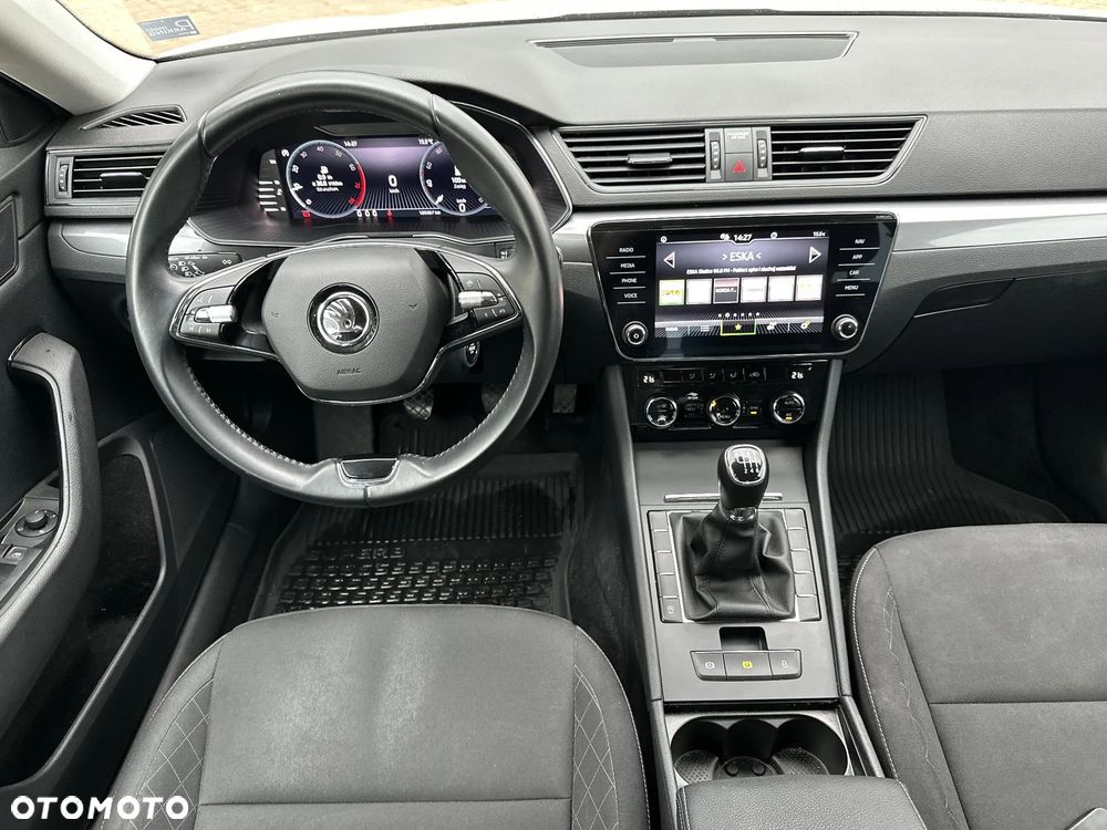 Skoda Superb 1.5 TSI Ambition - 14