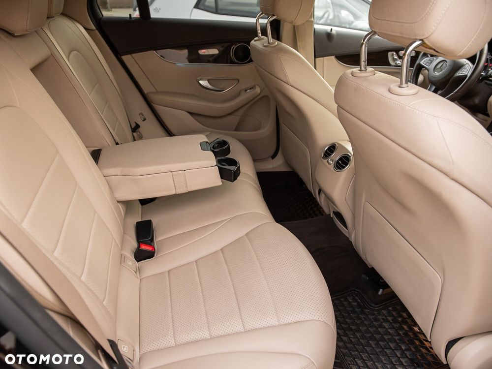 Mercedes-Benz GLC 300 4-Matic - 31