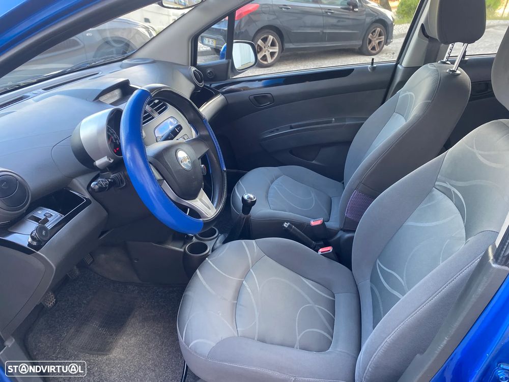 Chevrolet Spark 1.0 LS - 19