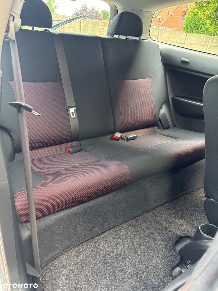 Honda Civic 1.4i Sport - 28