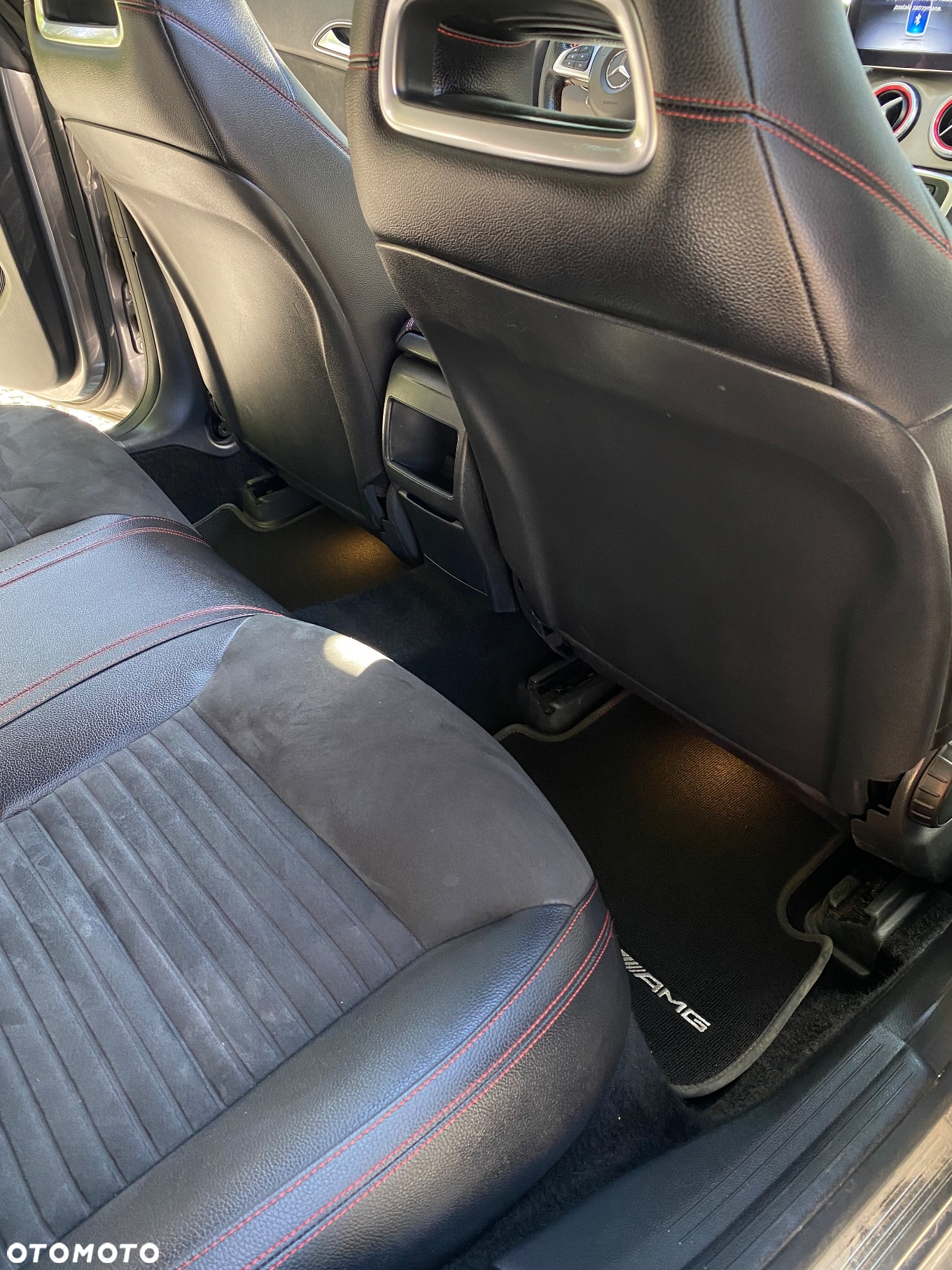Mercedes-Benz CLA 220 4-Matic AMG Line - 15