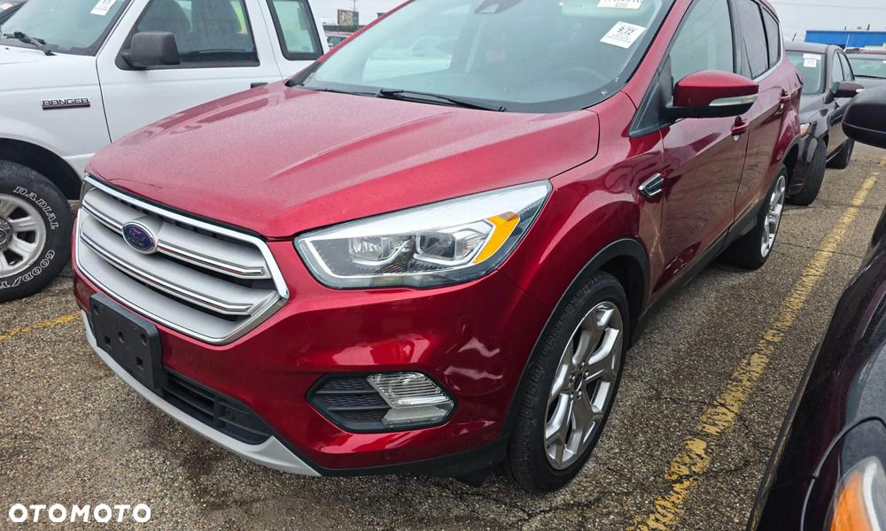 Ford Escape 2.0 EcoBoost AWD Titanium - 3