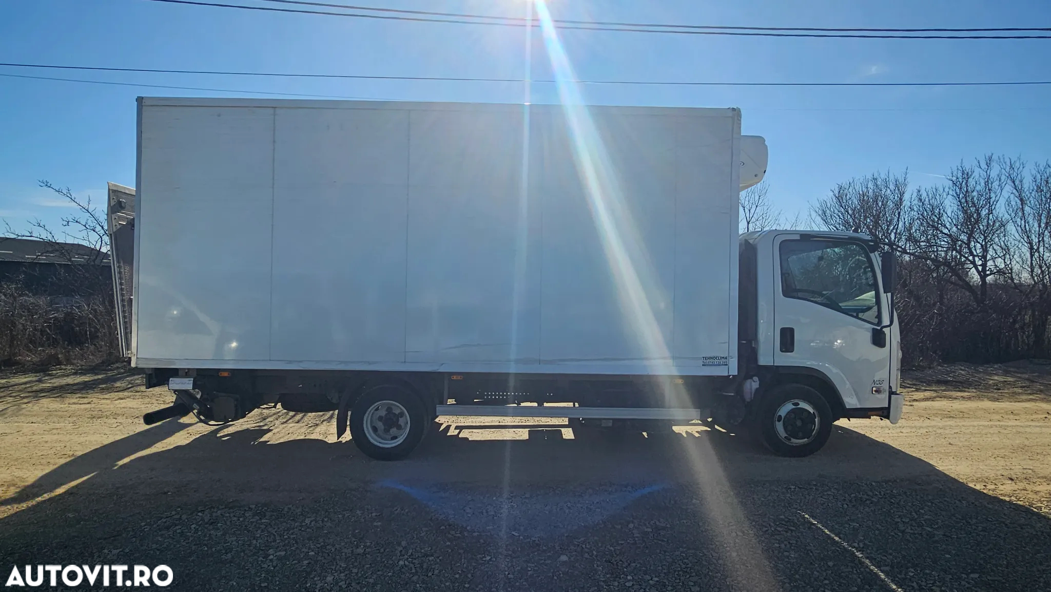 Isuzu N35 Frigorifica / cat B / LIFT - 6