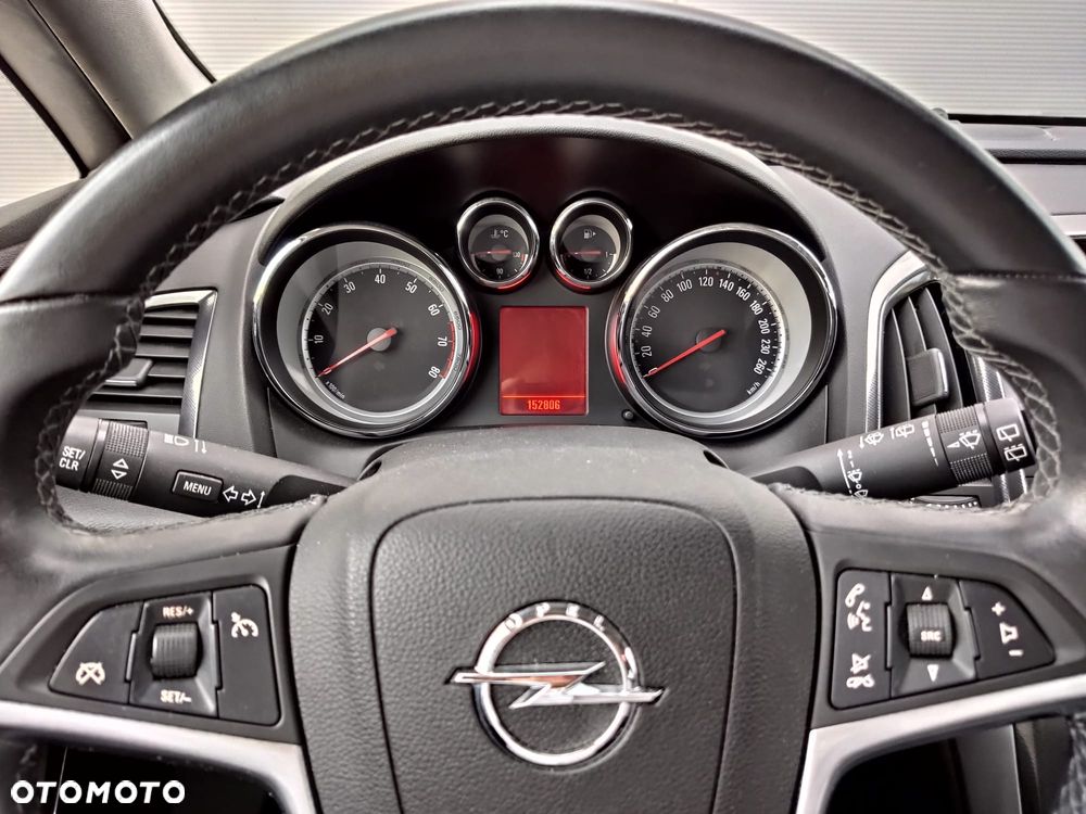 Opel Astra 1.4 Turbo Innovation - 14