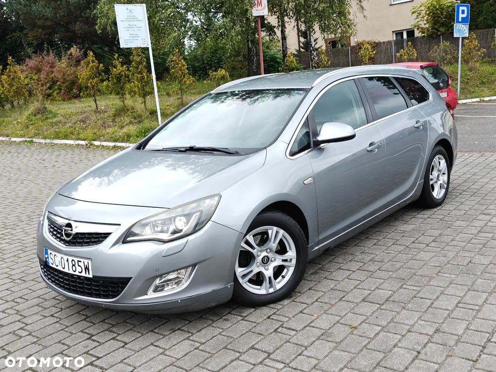 Opel Astra 2.0 CDTI DPF Cosmo - 4