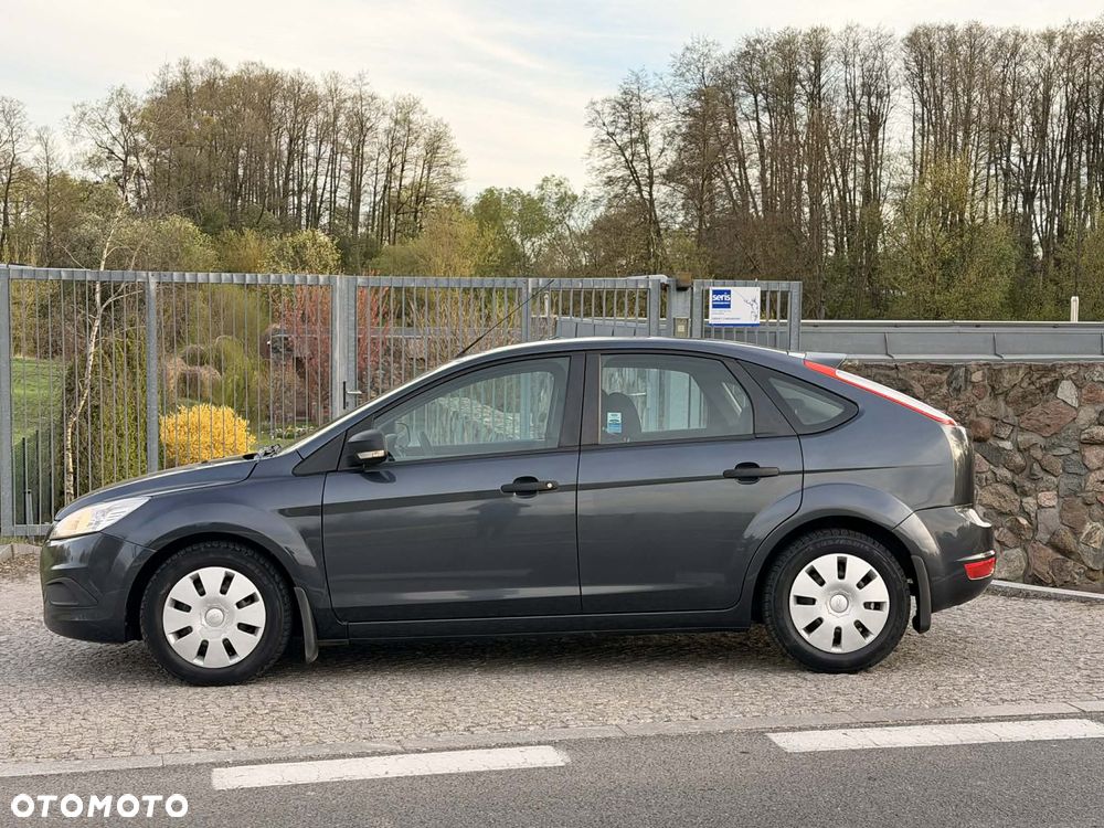 Ford Focus 1.6 TDCi Ambiente - 2